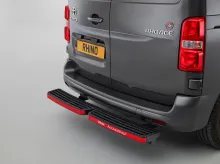 Dvojitý schůdek Mercedes Sprinter/VW Crafter 06-, Rhino AccessStep Connect+ (1)