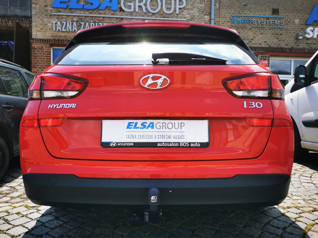 Ťažné zariadenie Hyundai i30 kombi 2017/06-, pevné, AUTO-HAK