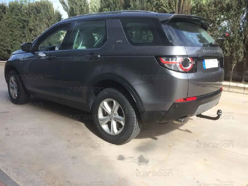 Ťažné zariadenie Land Rover Discovery Sport 2015-2019/08 (I) , vertikálny, Aragon