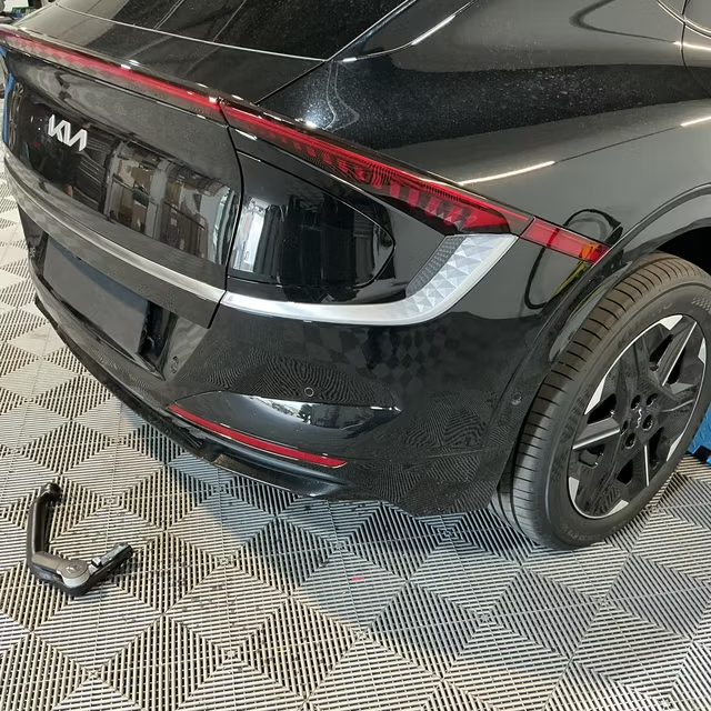 Ťažné zariadenie Kia EV6 2024- (f.l.) , vertikálny, GDW