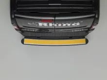Nárazuvzdorný schůdek Ford Transit Custom 13-, Rhino ImpactStep (8)