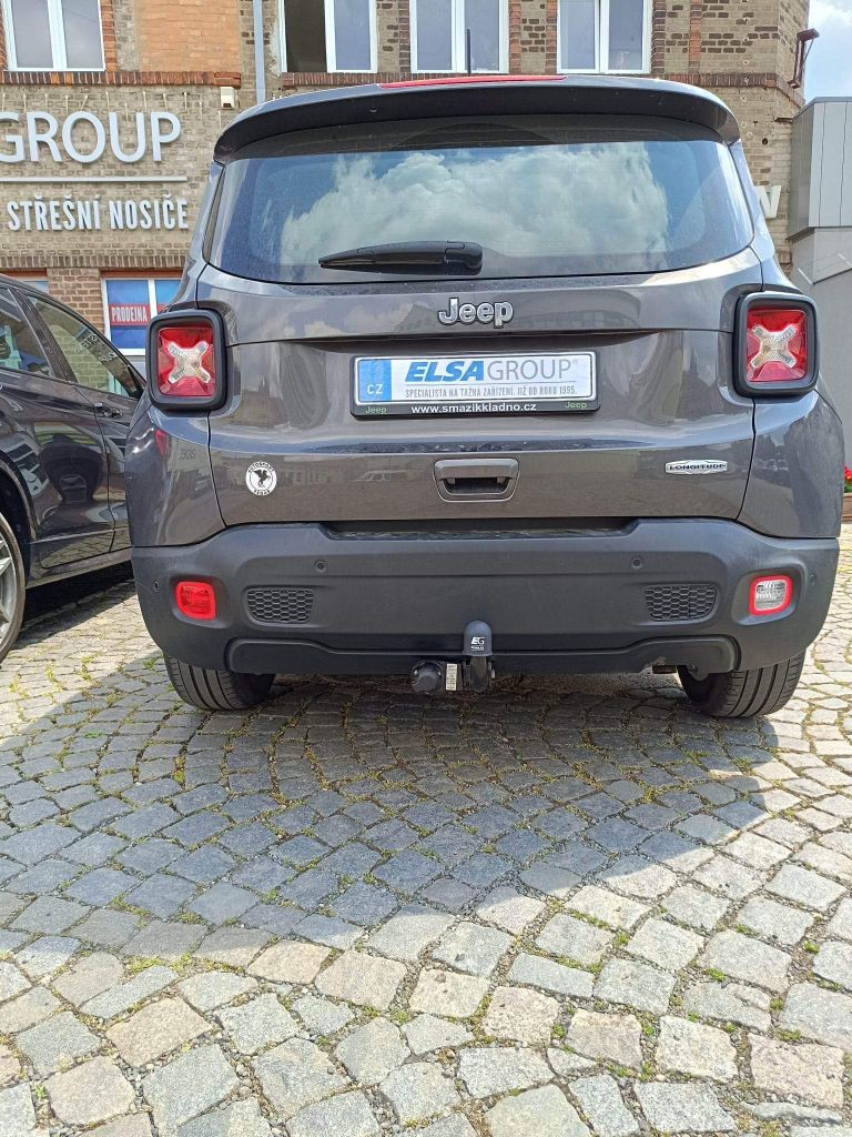 Ťažné zariadenie Fiat 500X 2015- , pevné, Umbra