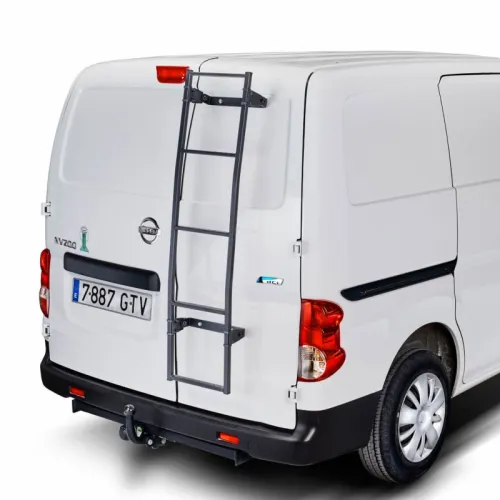 Rebrík pre uchytenie na zadných dverách 120 cm.
