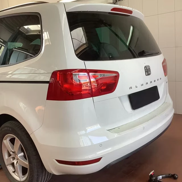 Ťažné zariadenie Seat Alhambra 2010- , vertikální, Oris