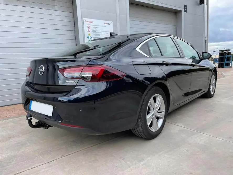 Ťažné zariadenie Opel Insignia sedan 2017-, pevné 2 sk., Aragon