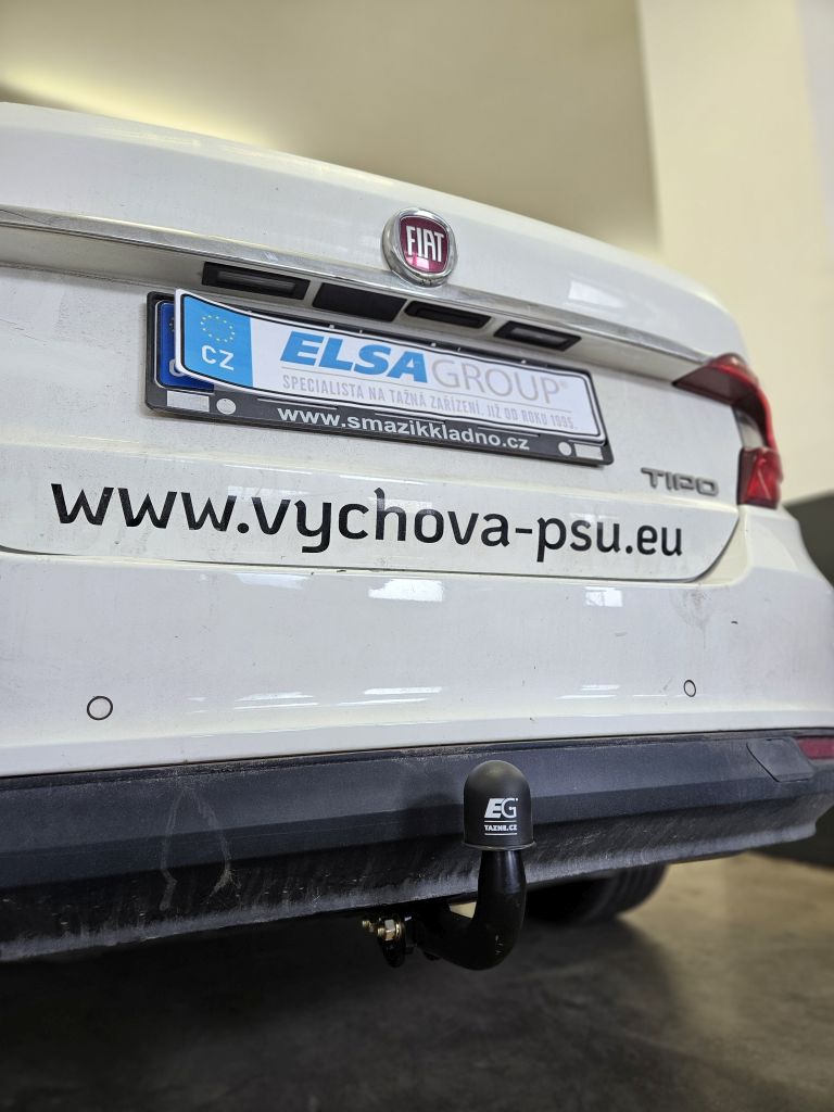 Ťažné zariadenie Fiat Tipo sedan 2016-, pevné, AUTO-HAK