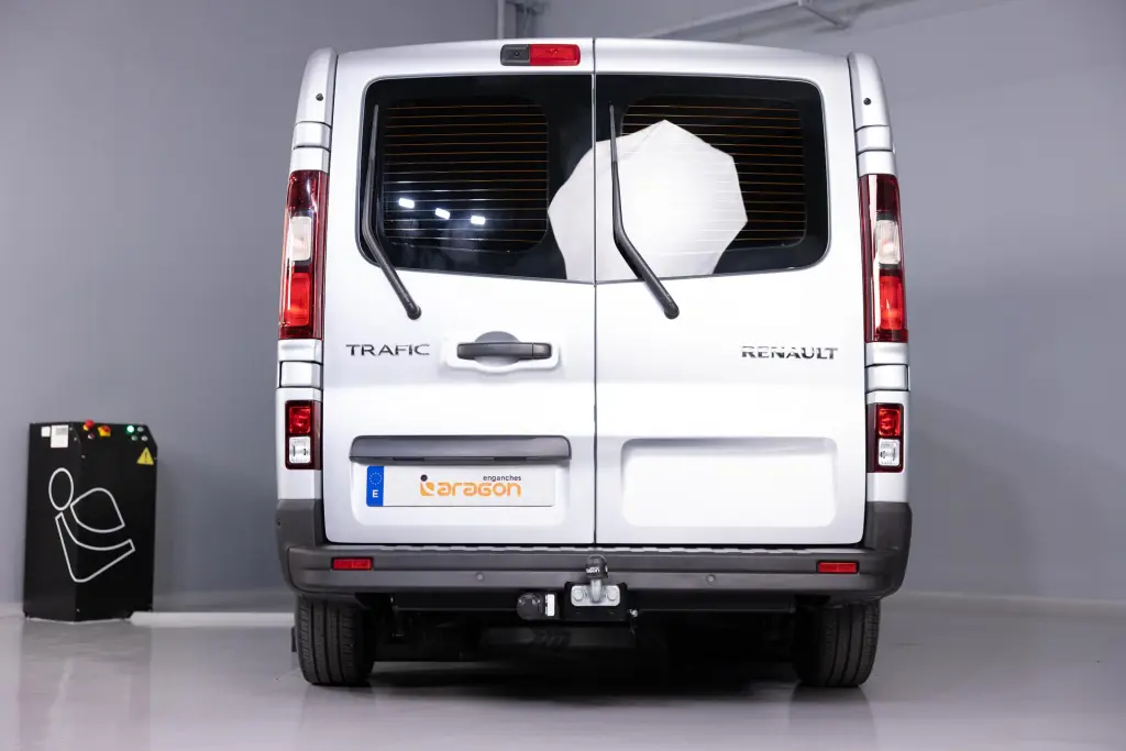 Ťažné zariadenie Nissan NV300 2021- , príruba 2 sk., Aragon