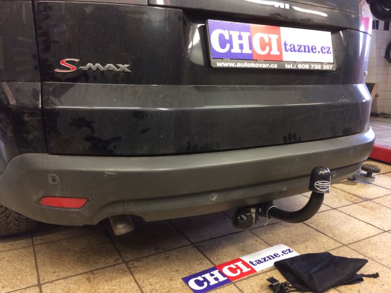 Ťažné zariadenie Ford S-Max 2006-2015 , bajonet, AUTO-HAK