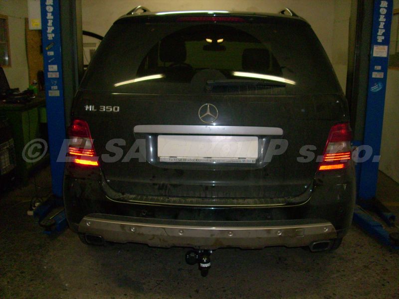 Ťažné zariadenie Mercedes Benz M (ML) 2011- (W166) , pevný čep 2 šrouby, BRINK