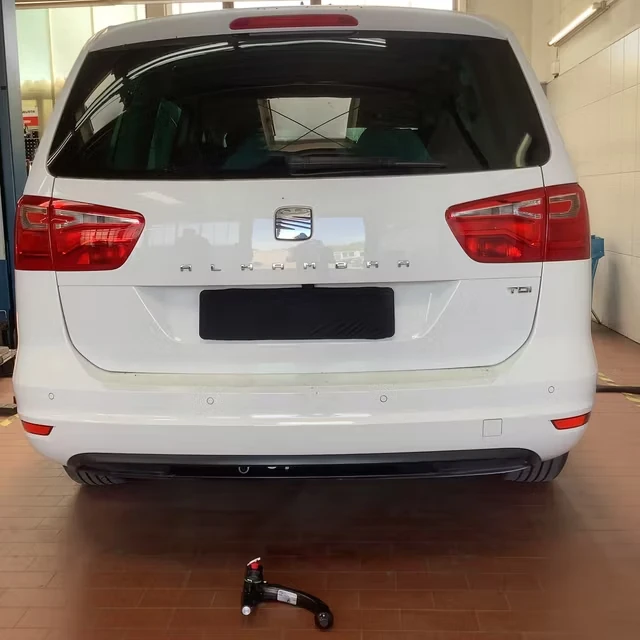 Ťažné zariadenie Seat Alhambra 2010- , vertikální, Oris