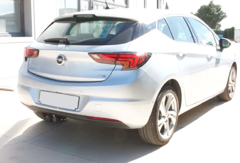 Ťažné zariadenie Opel Astra HB+coupe 2015-2021 (K), bajonet, Aragon