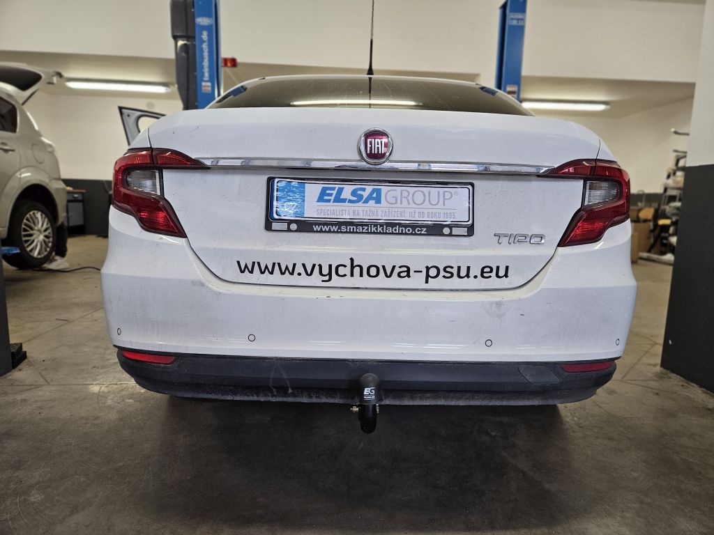 Ťažné zariadenie Fiat Tipo sedan 2016-, pevné, AUTO-HAK