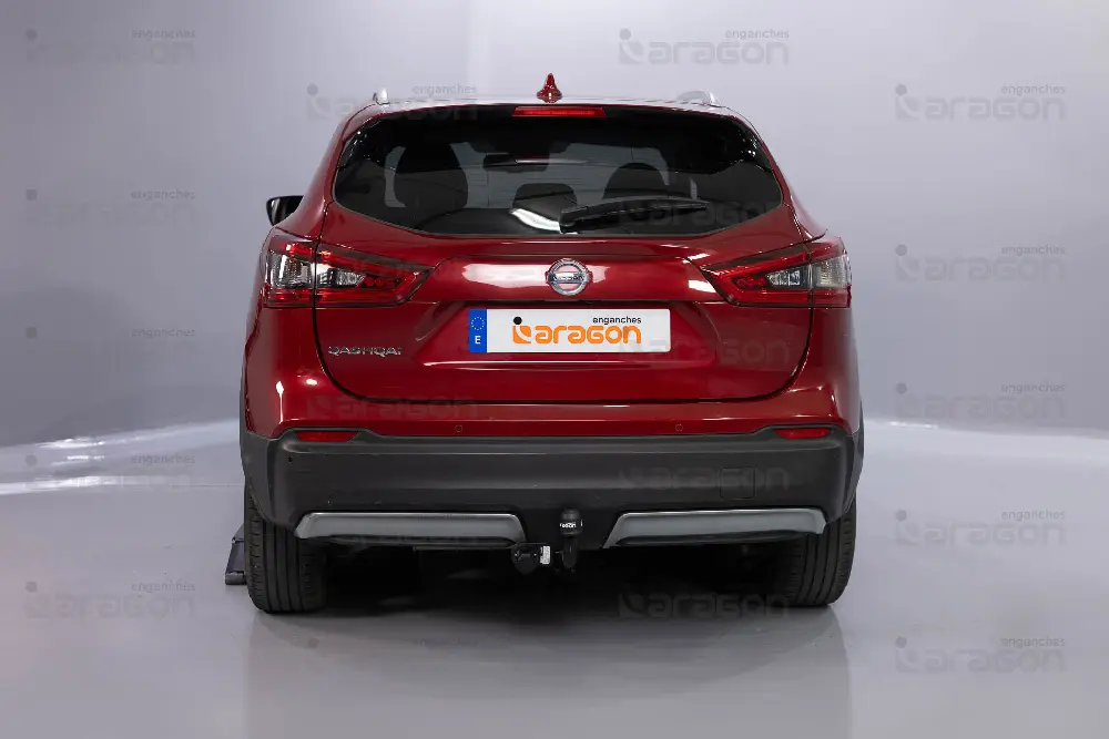 Ťažné zariadenie Nissan Qashqai 2014-2018 (J11) , pevné 2 sk., Aragon