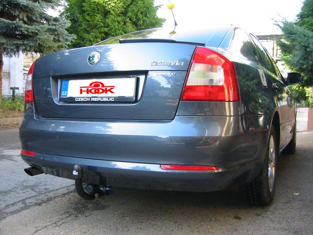 Ťažné zariadenie Škoda Octavia sedan+kombi 2005-2013 (II), vertikální, HOOK