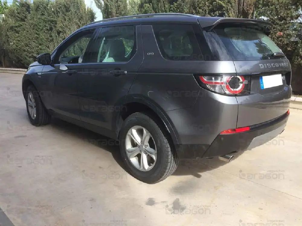 Ťažné zariadenie Land Rover Discovery Sport 2015-2019/08 (I) , vertikálny, Aragon