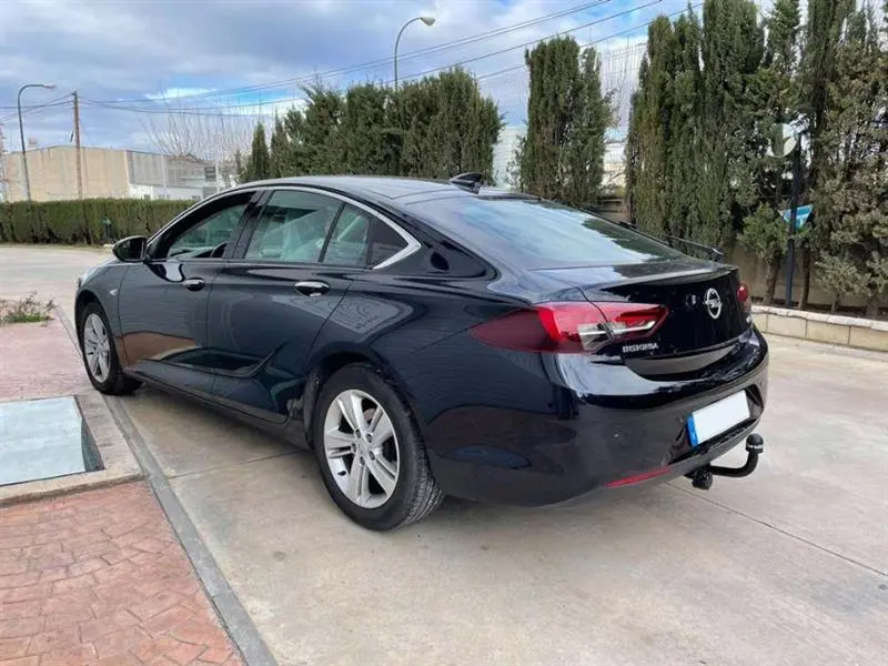 Ťažné zariadenie Opel Insignia sedan 2017-, pevné 2 sk., Aragon