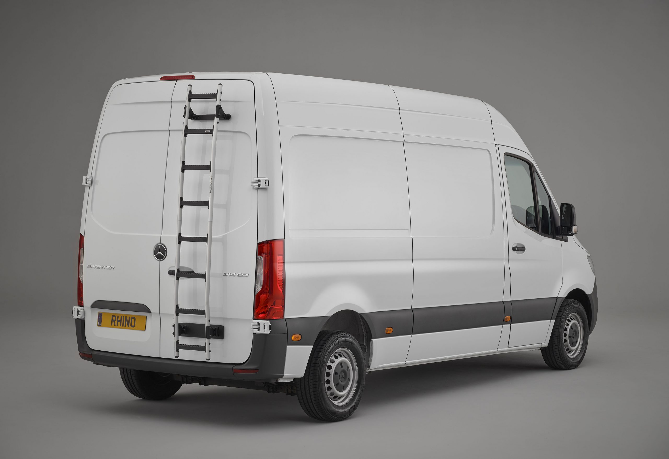 Žebřík Mercedes Sprinter/Volkswagen Crafter, RHINO