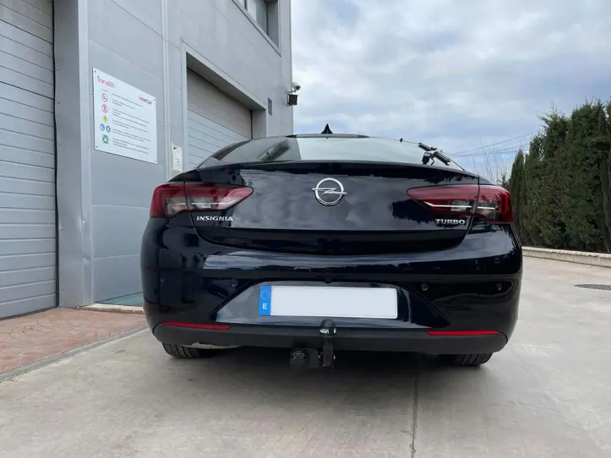 Ťažné zariadenie Opel Insignia sedan 2017-, pevné 2 sk., Aragon