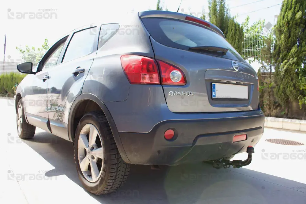 Ťažné zariadenie Nissan Qashqai 2014-2018 (J11) , bajonet, Aragon